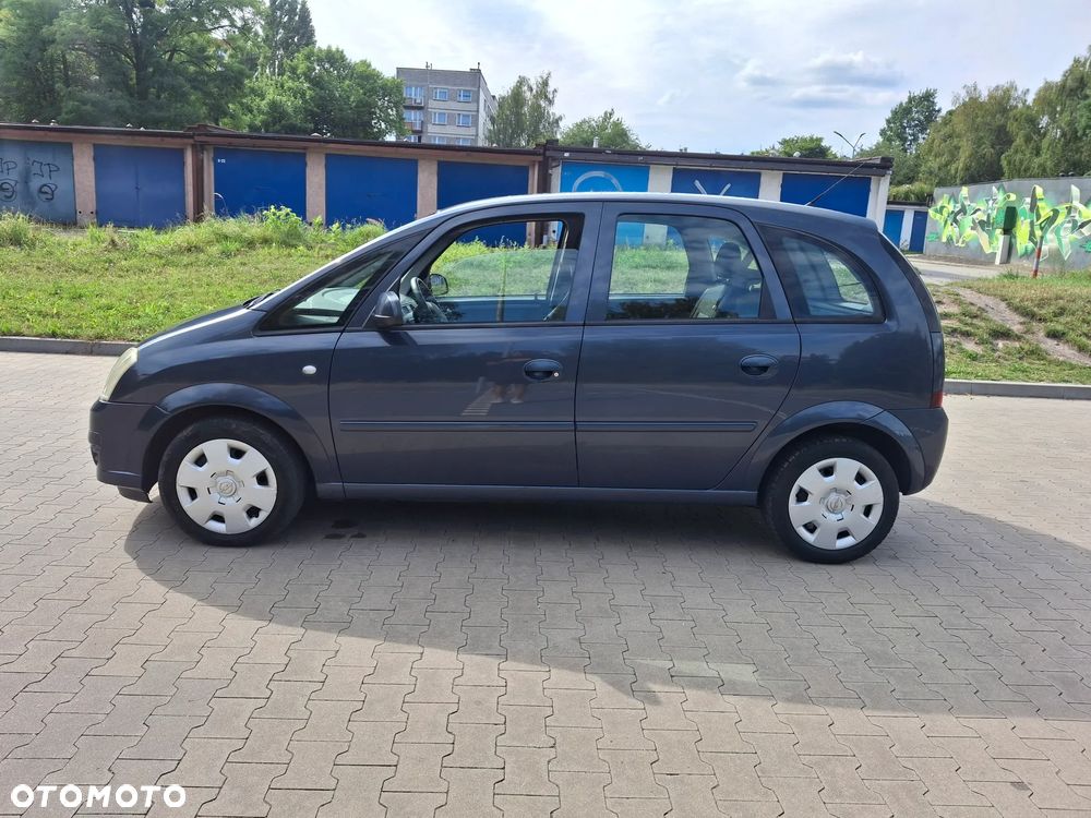 Opel Meriva - 12