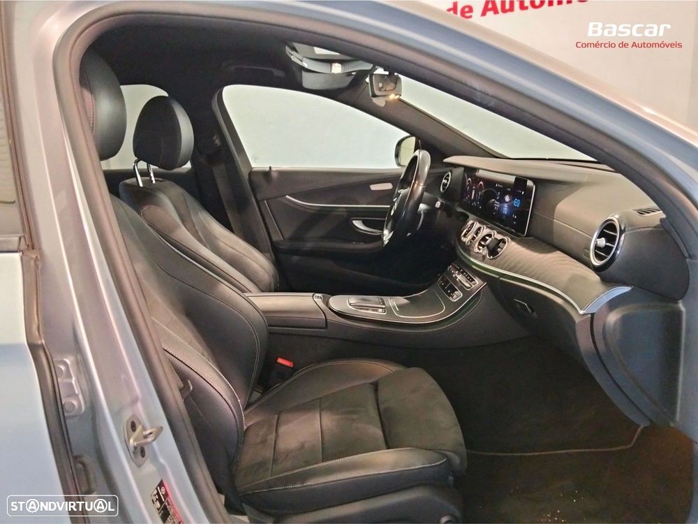 Mercedes-Benz E 300 - 12