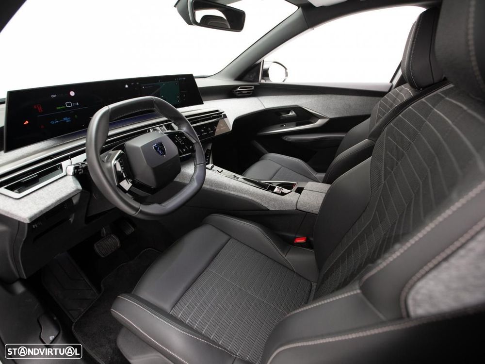 Peugeot E-3008 73 kWh Allure - 6