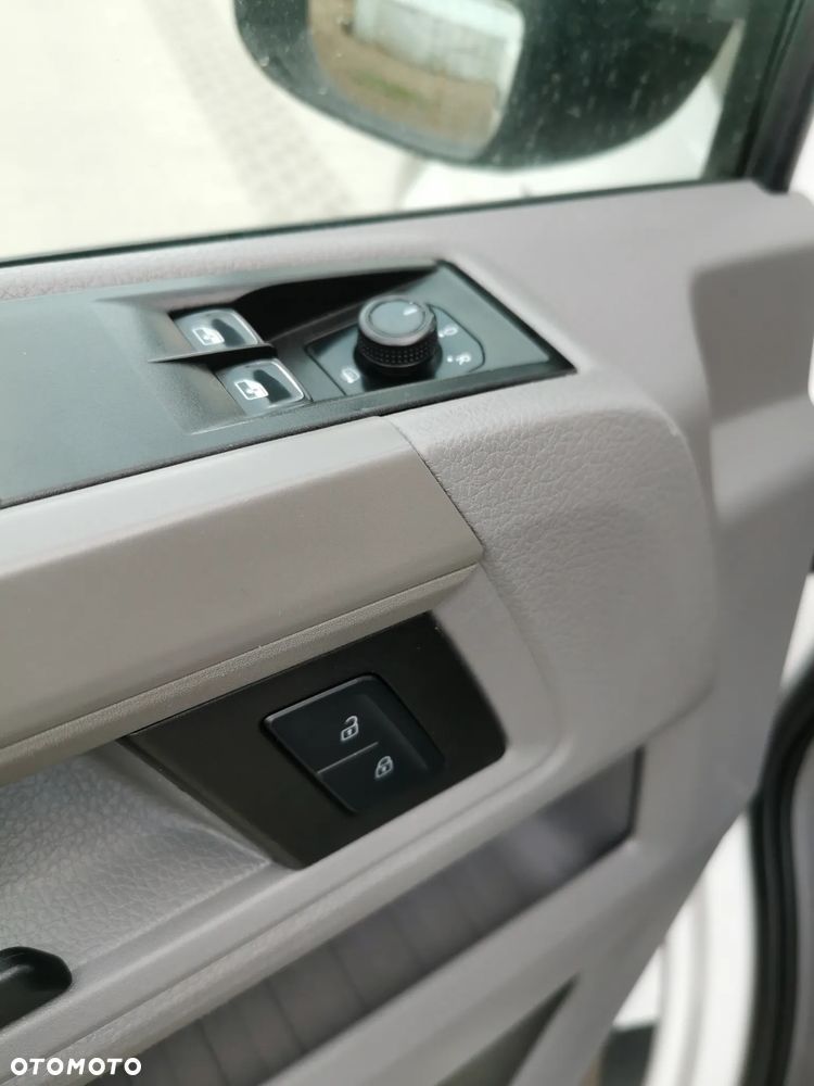 MAN TGE 3.140 2.0 TDi L3H1 VAT-1 klima średni niski Faktura Vat 23% - 10