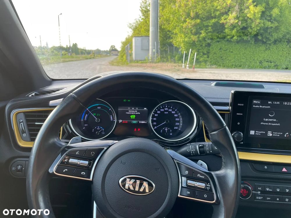 Kia XCeed - 14