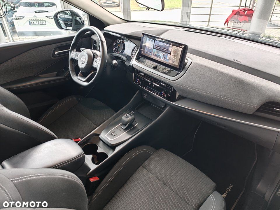 Nissan Qashqai - 14