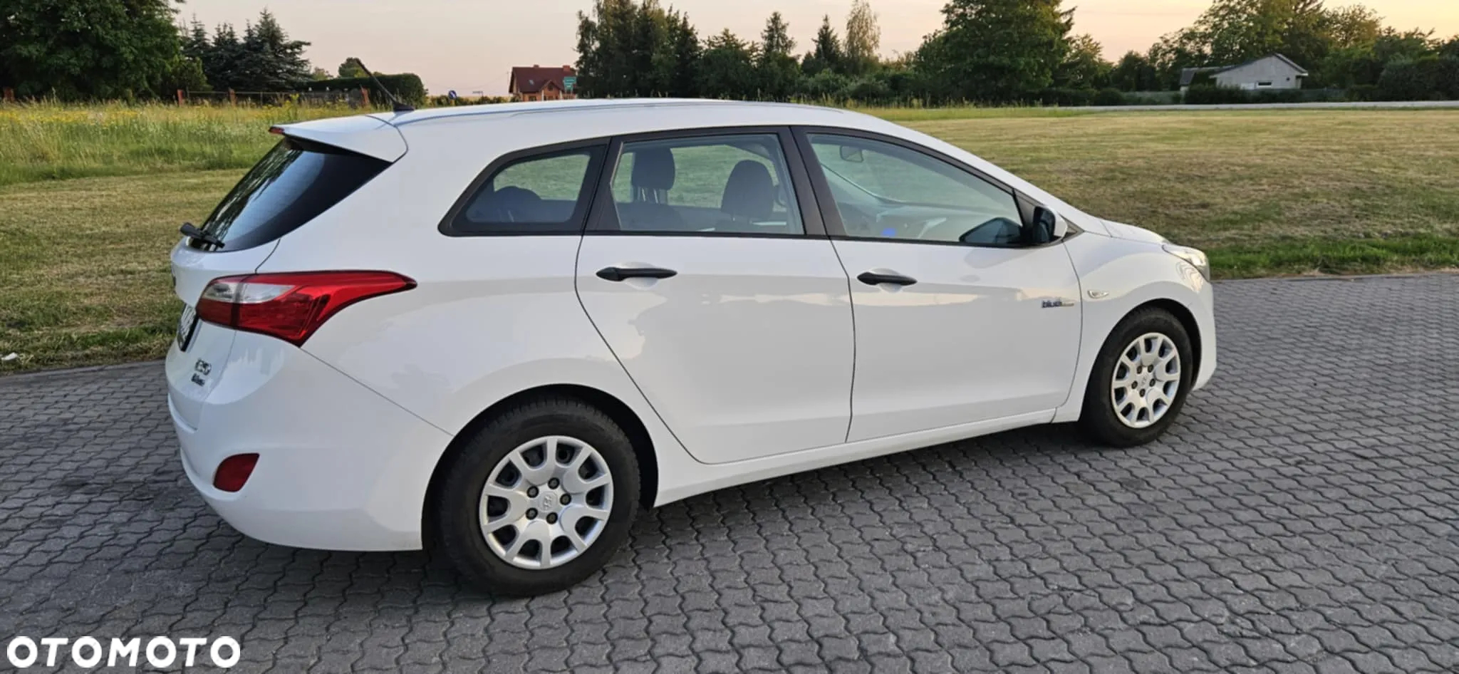 Hyundai i30 1.6 CRDi BlueDrive Go - 20