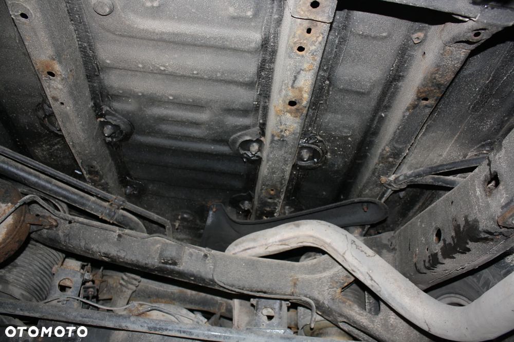 Toyota Land Cruiser 3.0 D X - 33