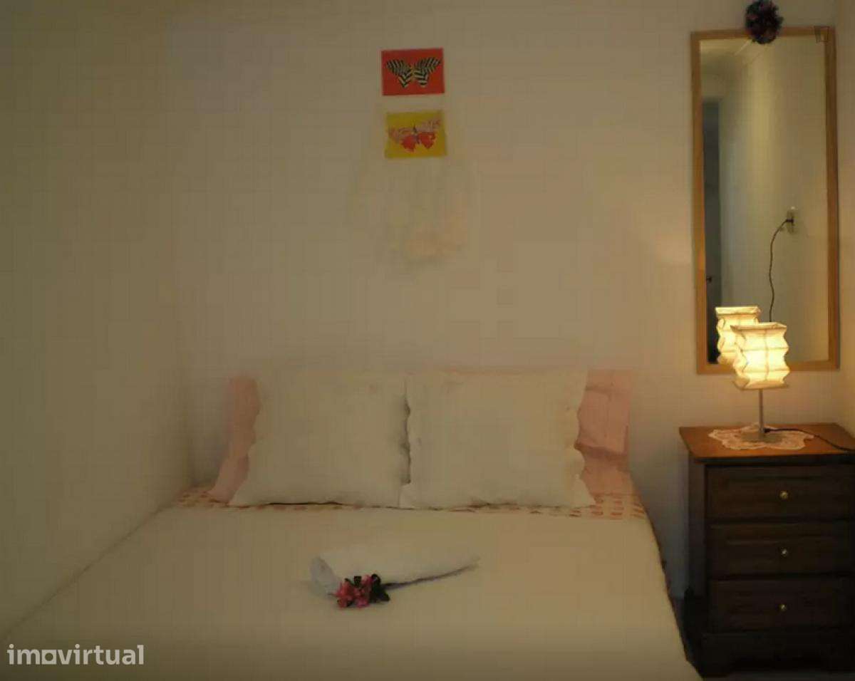Apartamento com 1 quartos - localizado em Sé Lisbon - Grande imagem: 4/18