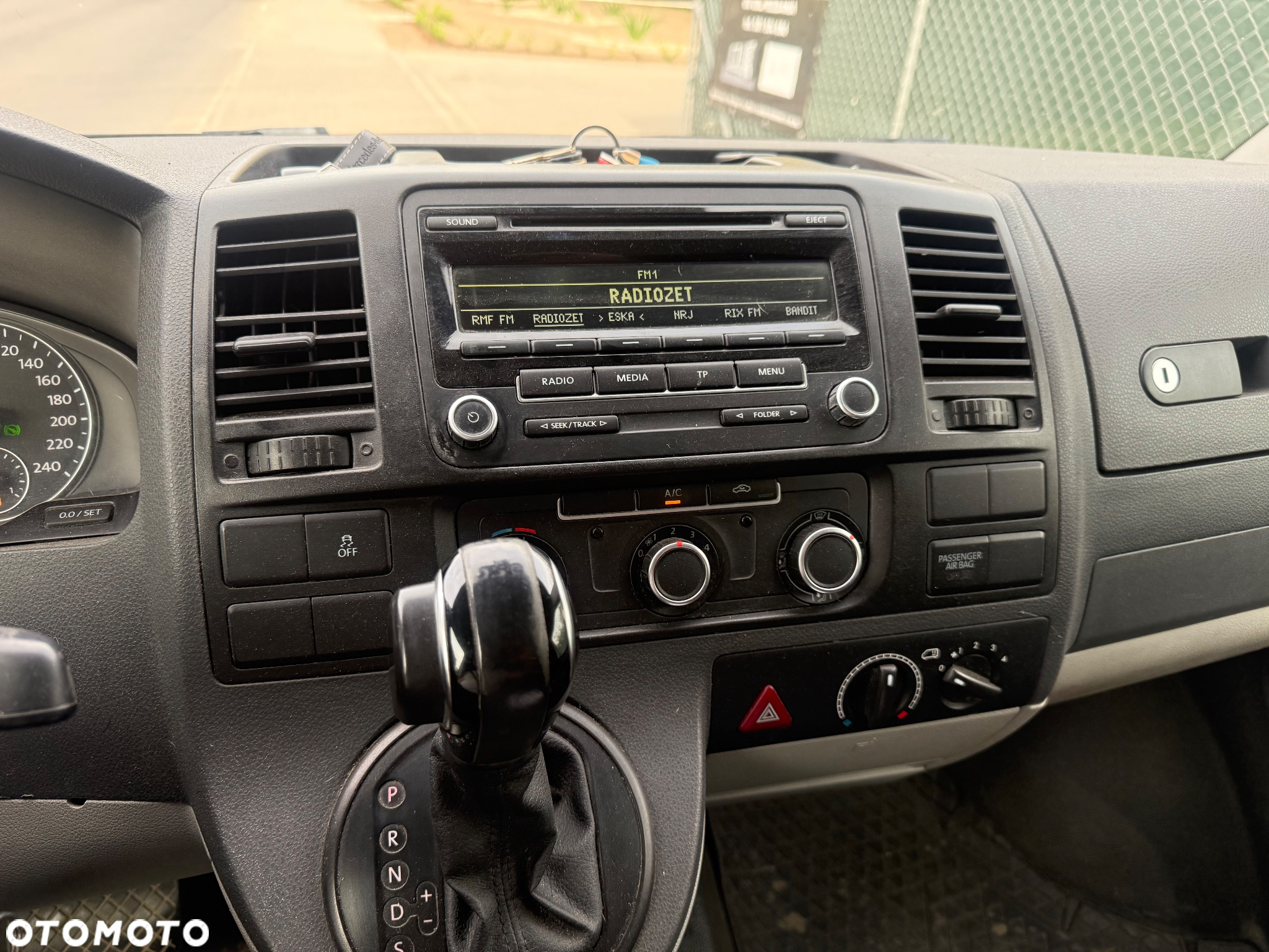 Volkswagen Transporter - 6