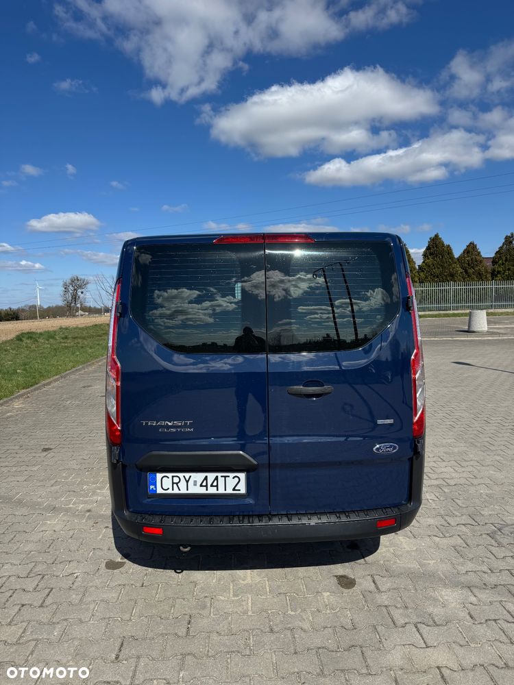 Ford Transit Custom - 11