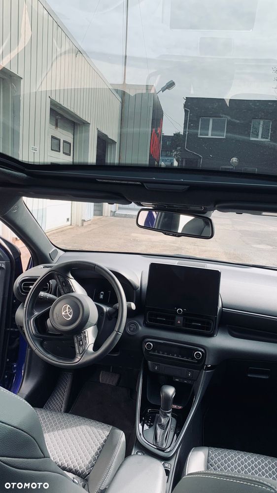 Toyota Yaris Hybrid 1.5 Executive - 2