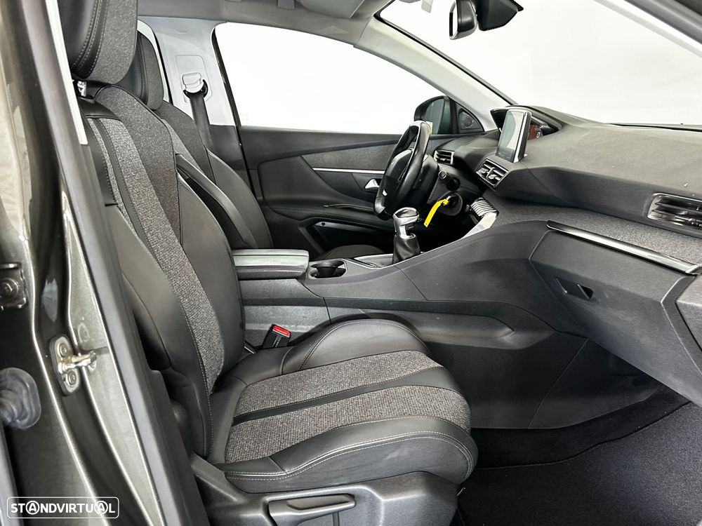 Peugeot 3008 1.5 BlueHDi Allure - 26