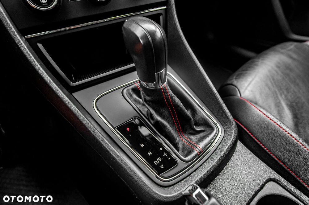 Seat Leon 1.8 TSI Ecomotive DSG FR - 31