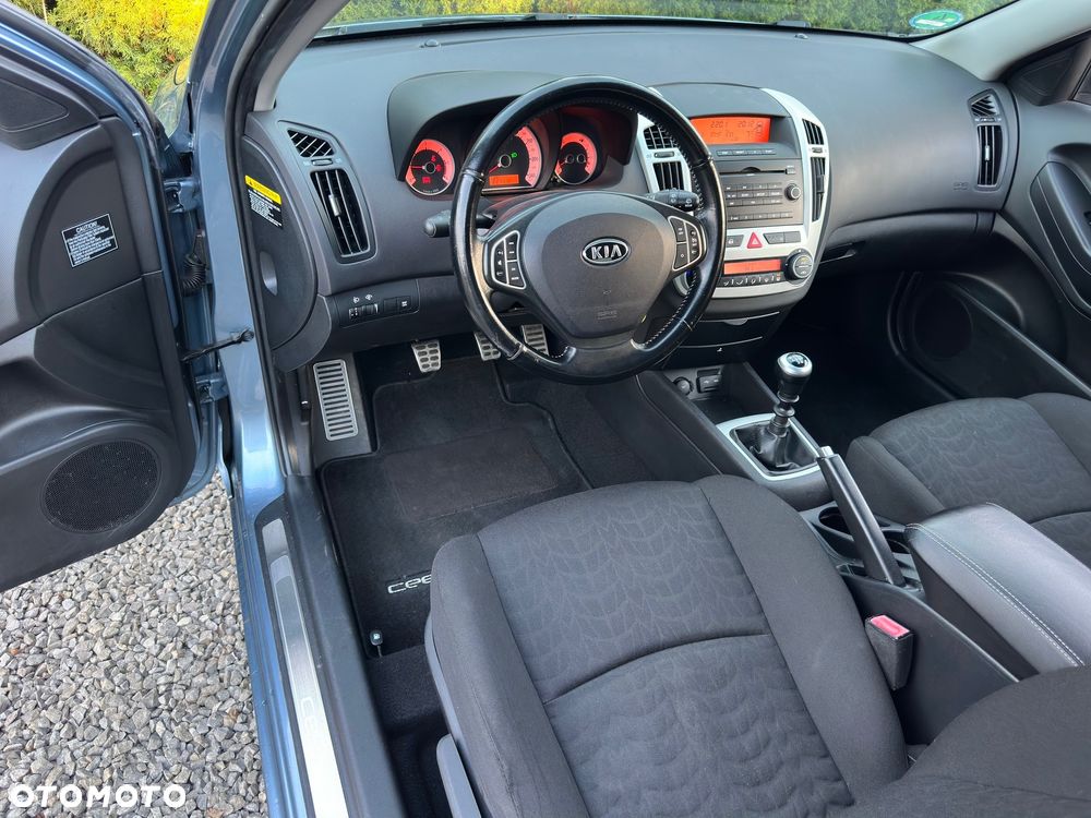 Kia ProCeed 1.6 CRDi EX - 18