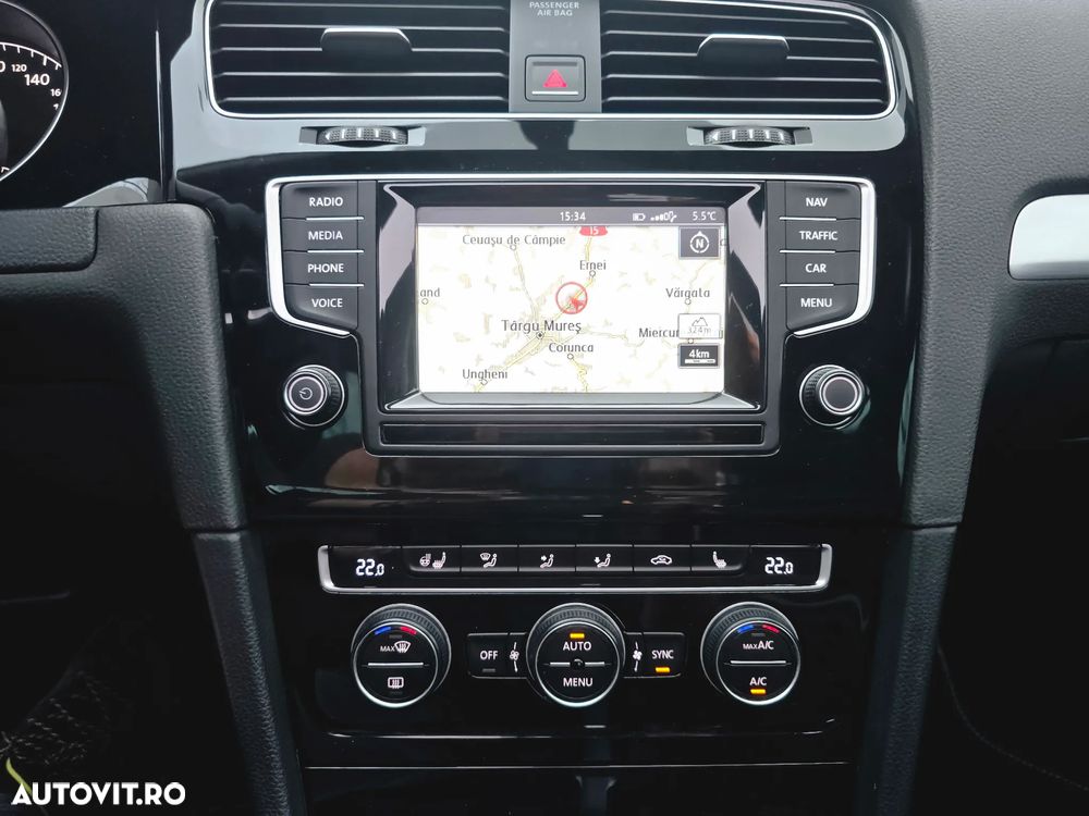 Volkswagen Golf 2.0 TDI BlueMotion Technology DSG Cup - 31