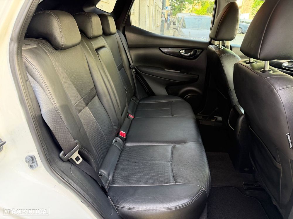 Nissan Qashqai 1.6 dCi Tekna Premium - 25
