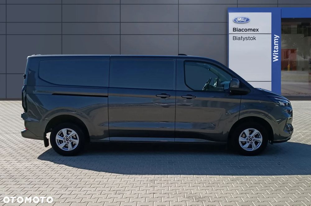 Ford Transit Custom - 8