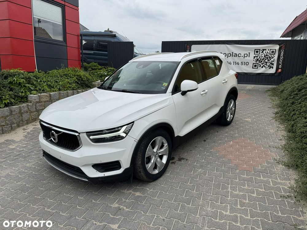 Volvo XC 40 D3 AWD Momentum - 3