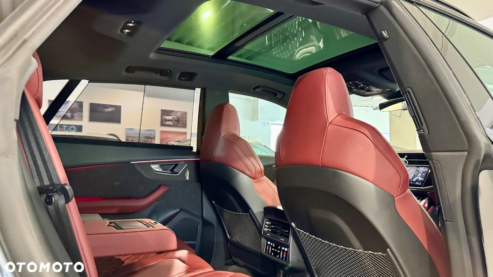 Audi SQ8 - 26