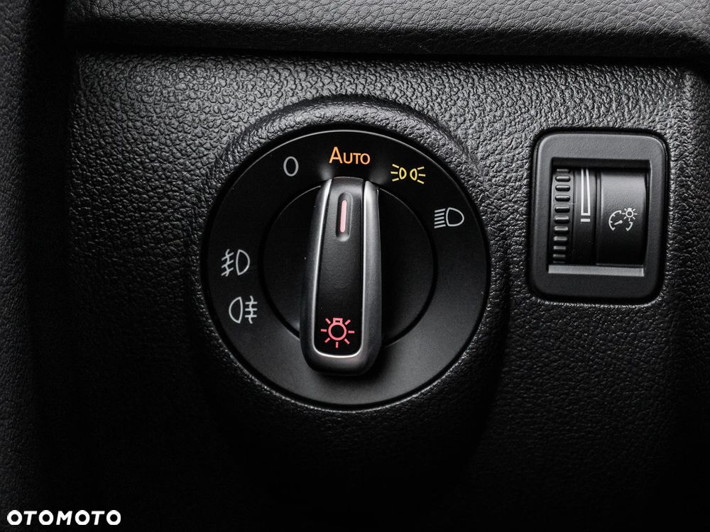 Volkswagen Tiguan 2.0 TDI DPF BlueMotion Technology Cup Sport & Style - 28