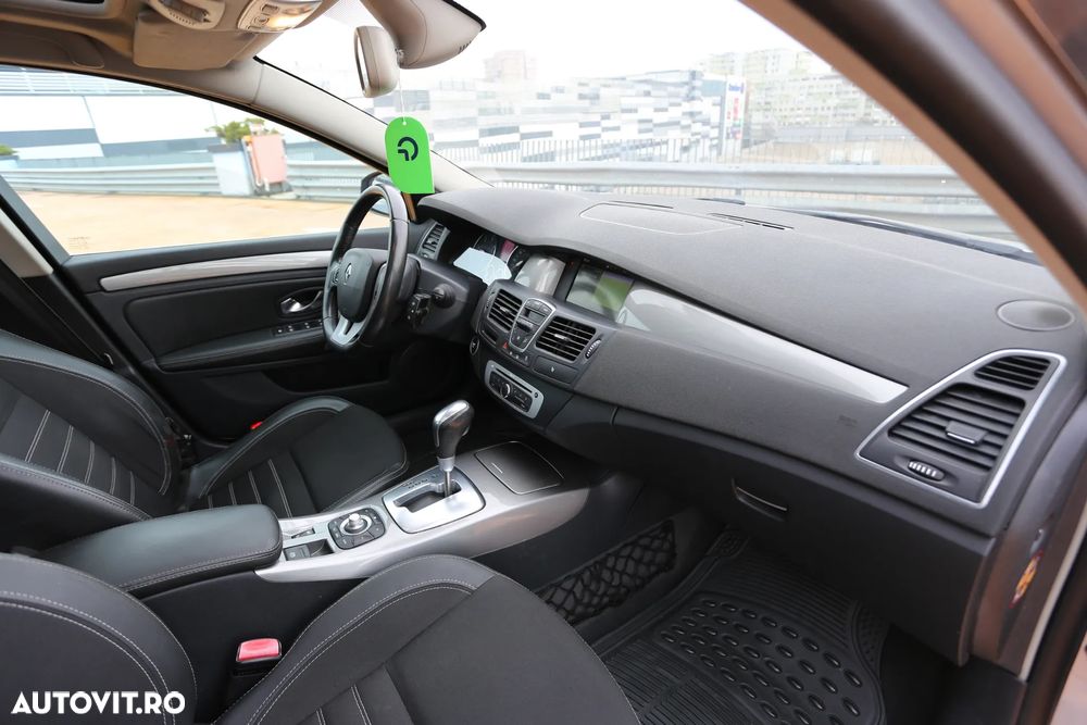 Renault Laguna Grandtour dCi 110 FAP EDC Limited - 9