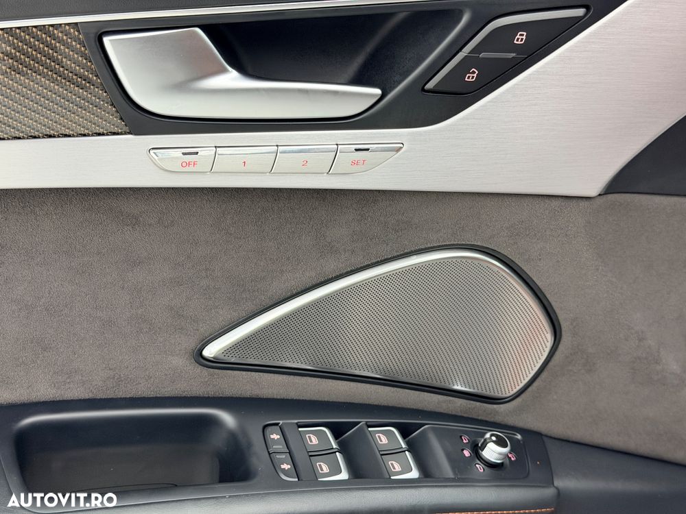 Audi S8 4.0 TFSI quattro Tiptronic - 39
