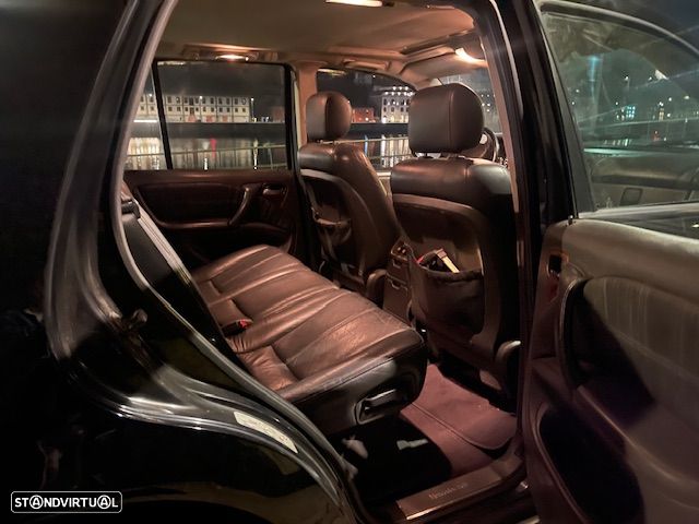 Mercedes-Benz ML 270 - 12