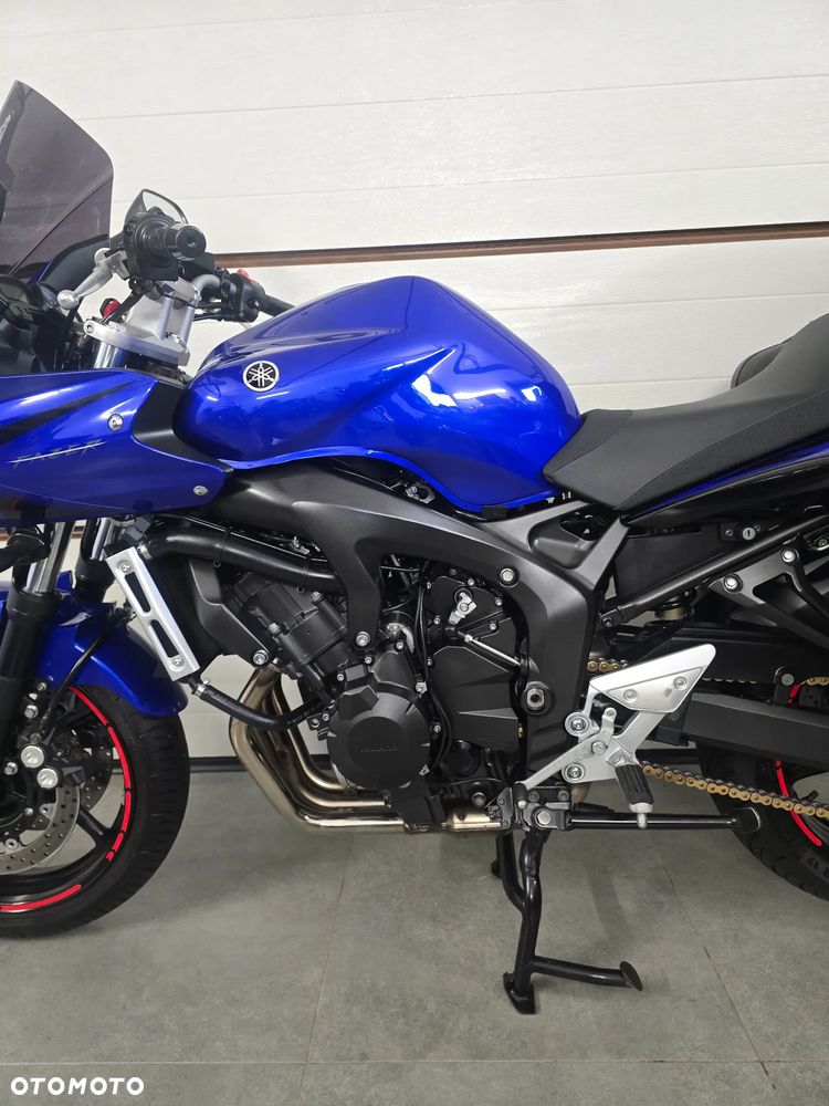 Yamaha FZ6 - 15