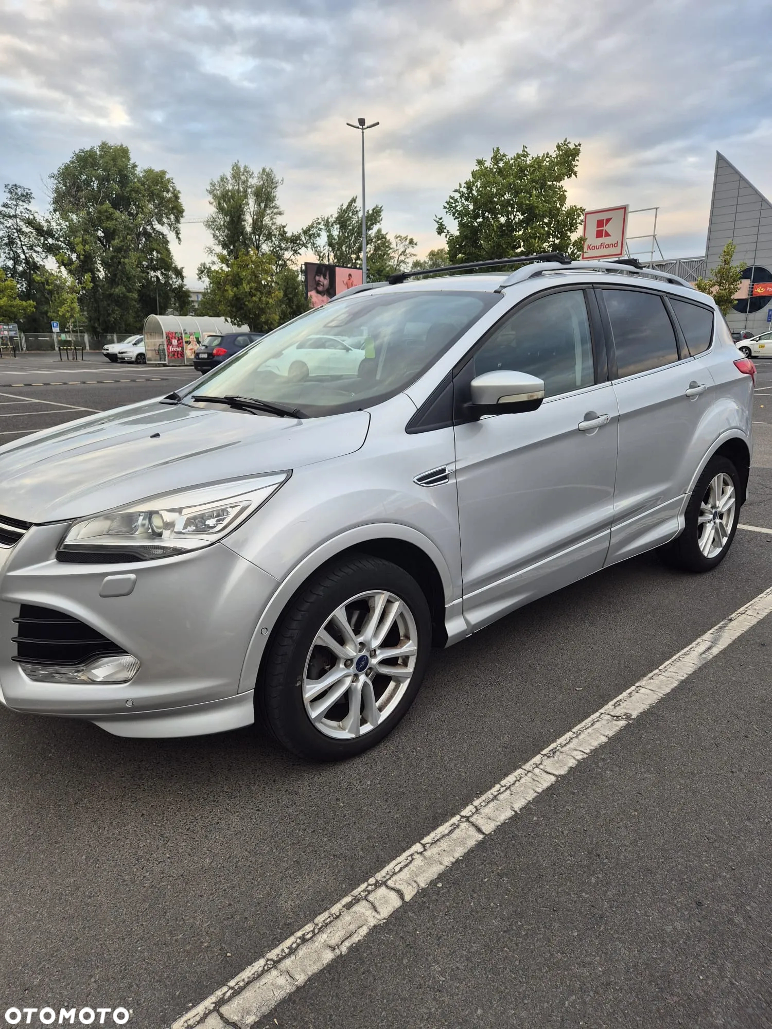 Ford Kuga 2.0 TDCi 4WD Titanium - 14
