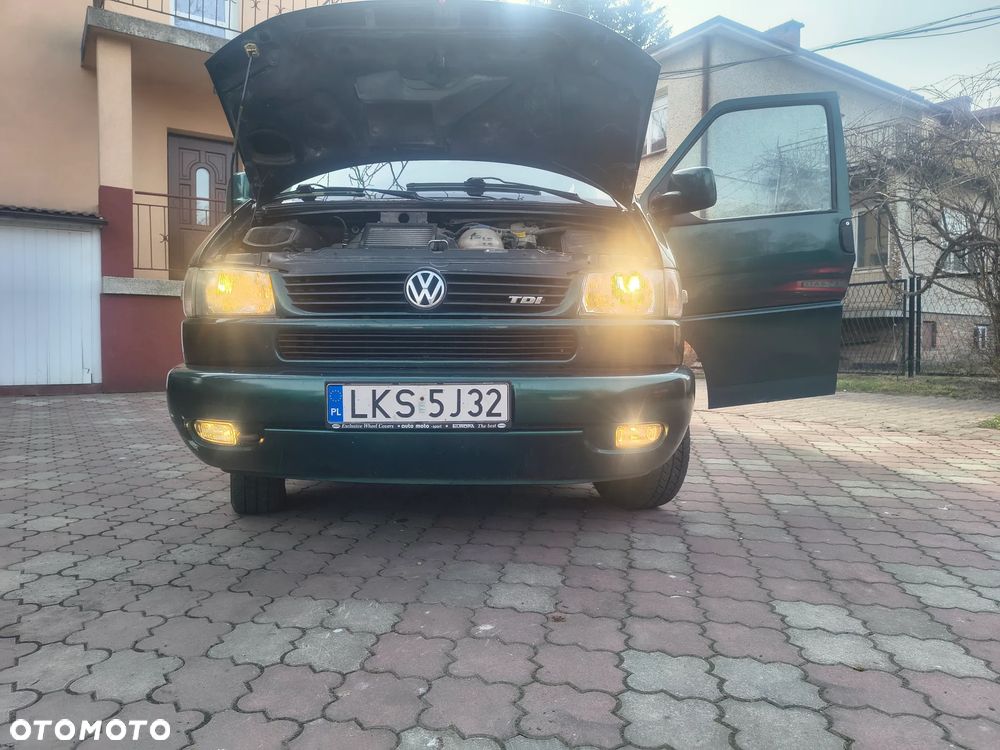 Volkswagen Transporter - 3