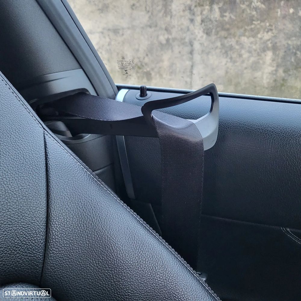 Mercedes-Benz C 220 d - 33