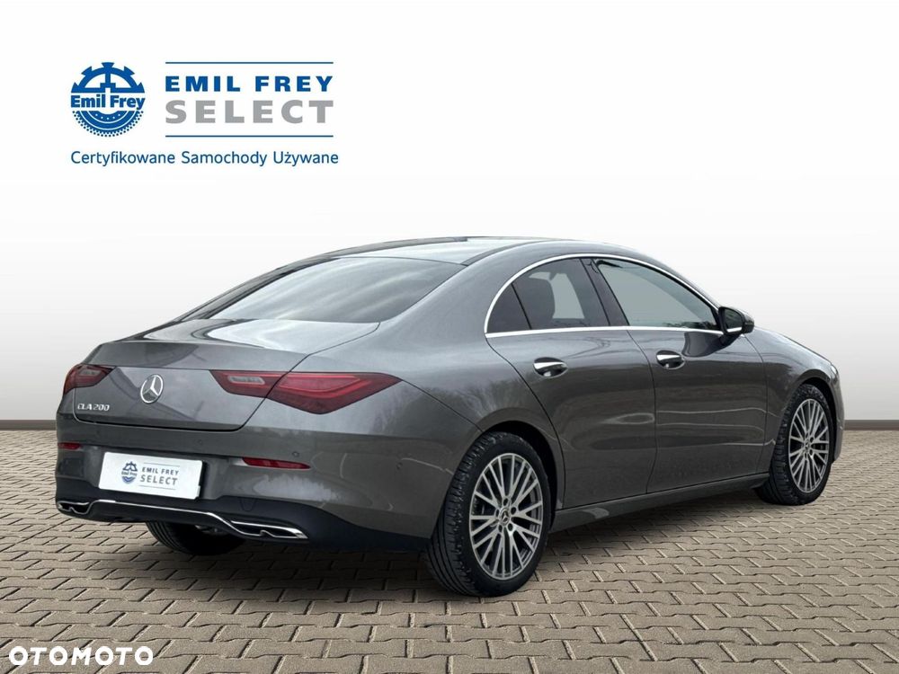 Mercedes-Benz CLA - 5