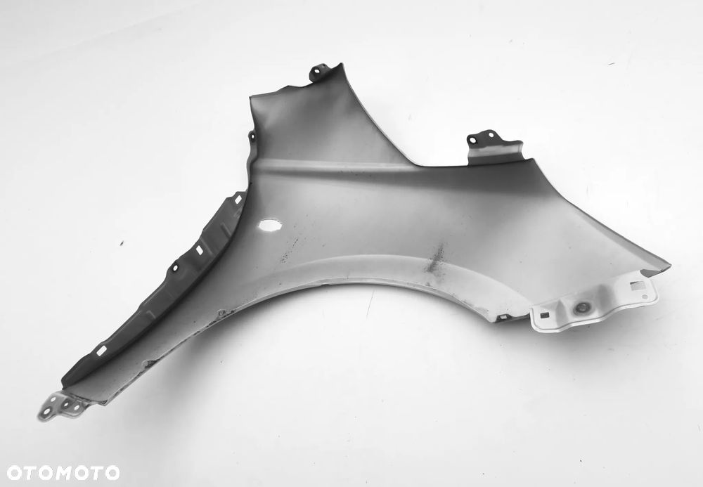 SUZUKI SWIFT 9 IX MK7 2024 - 2026 błotnik przód lewy BIAŁY ORYGINAŁ OE - 7