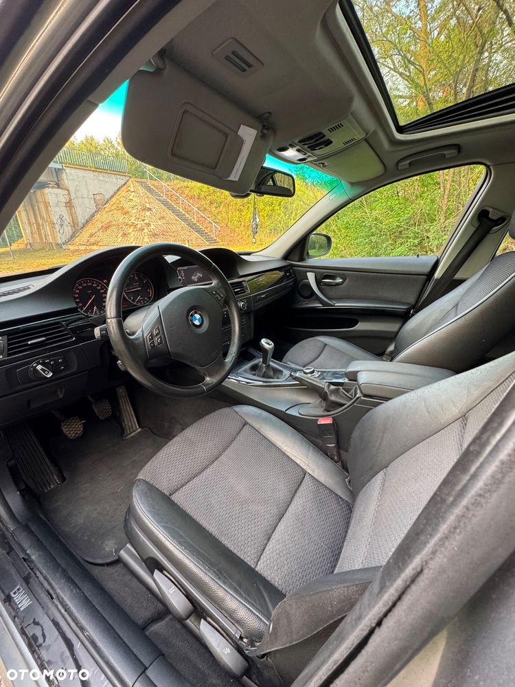 BMW Seria 3 320d xDrive - 8