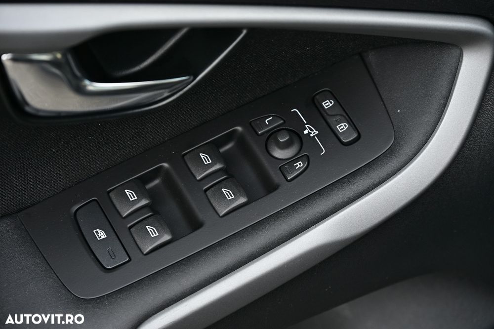 Volvo V40 - 29