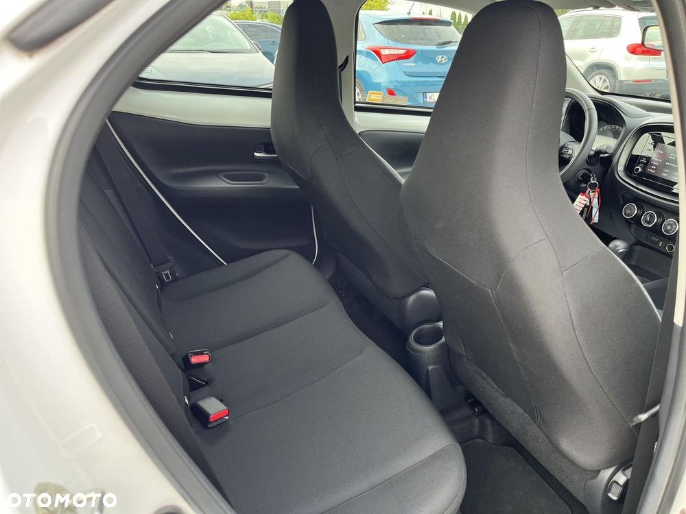 Toyota Aygo X - 12