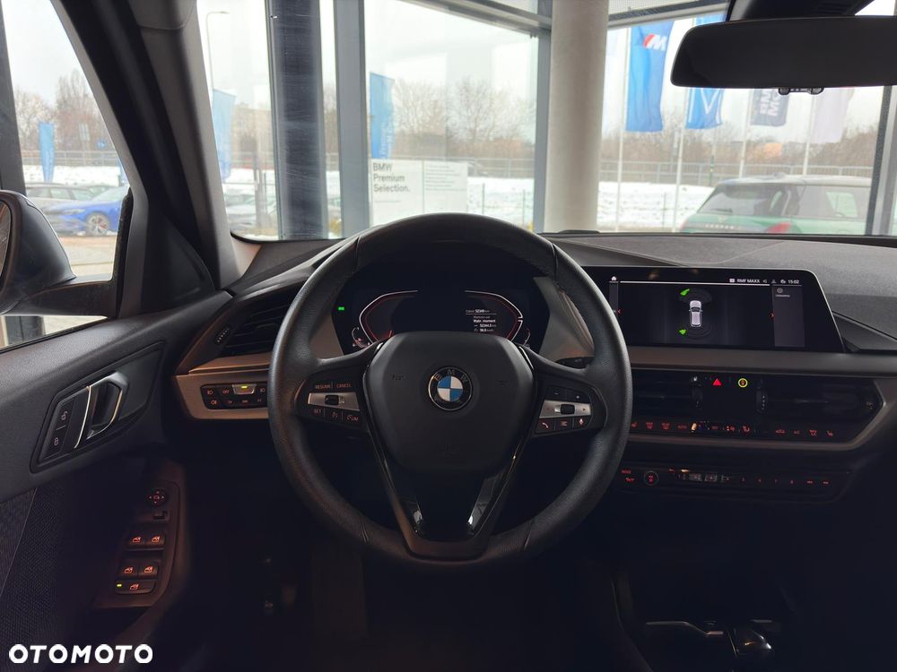 BMW Seria 1 118i Advantage - 23