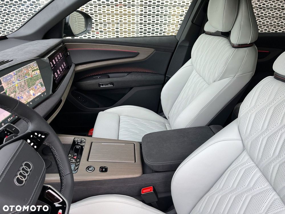 Audi Q7 - 16