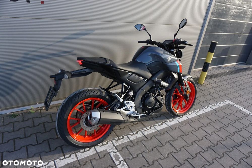 Yamaha MT - 3