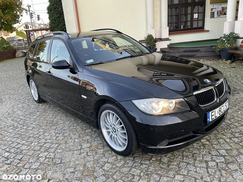 BMW 320I 2006 photo 3