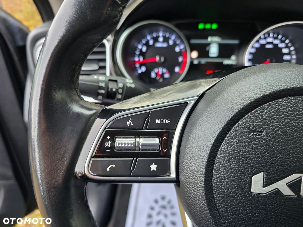 Kia Ceed 1.5 T-GDI OPF Vision - 28