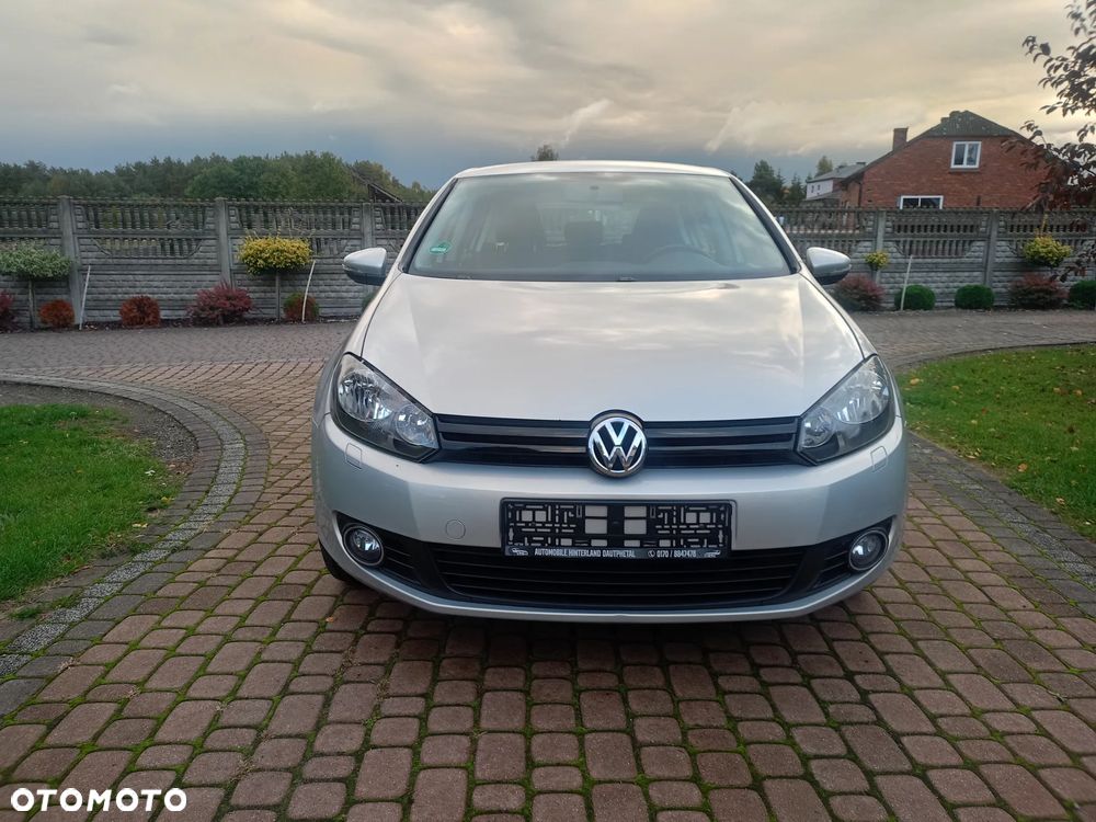 Volkswagen Golf - 2