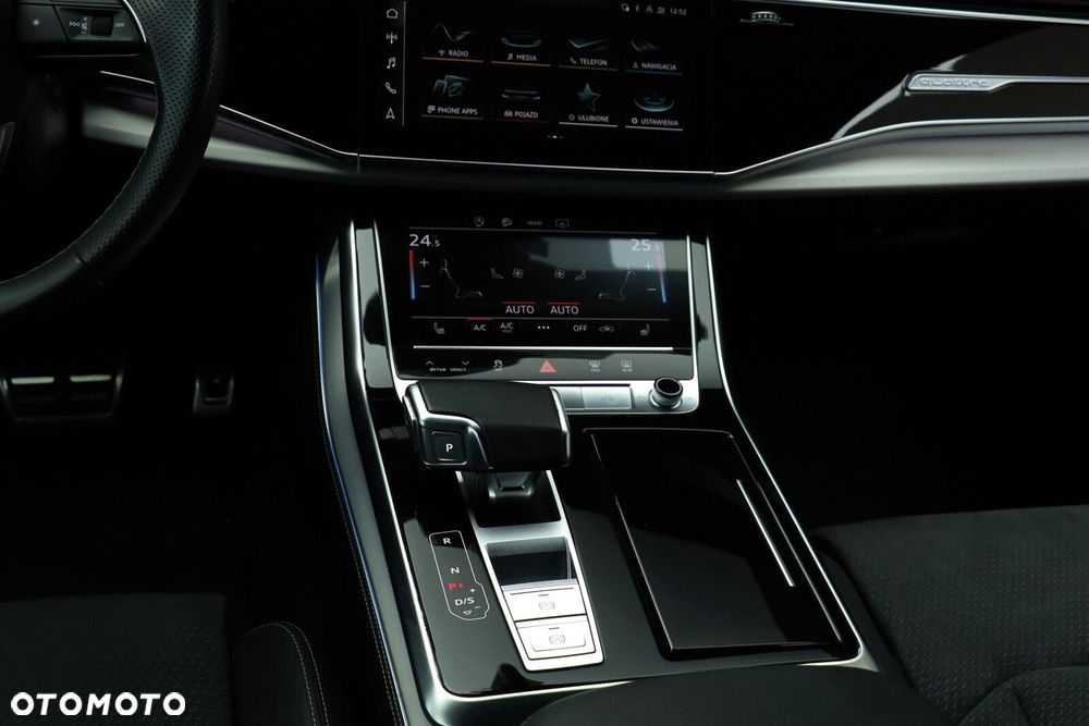 Audi Q8 - 33