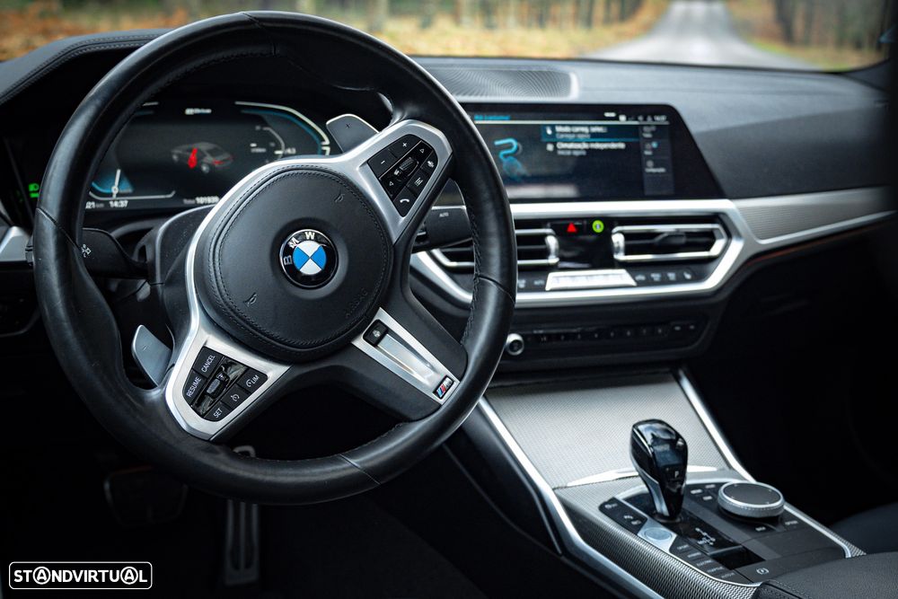 BMW 330 e Aut. M Sport - 17