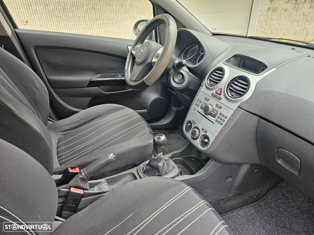 Opel Corsa 1.3 CDTI Enjoy EcoFLEX - 13