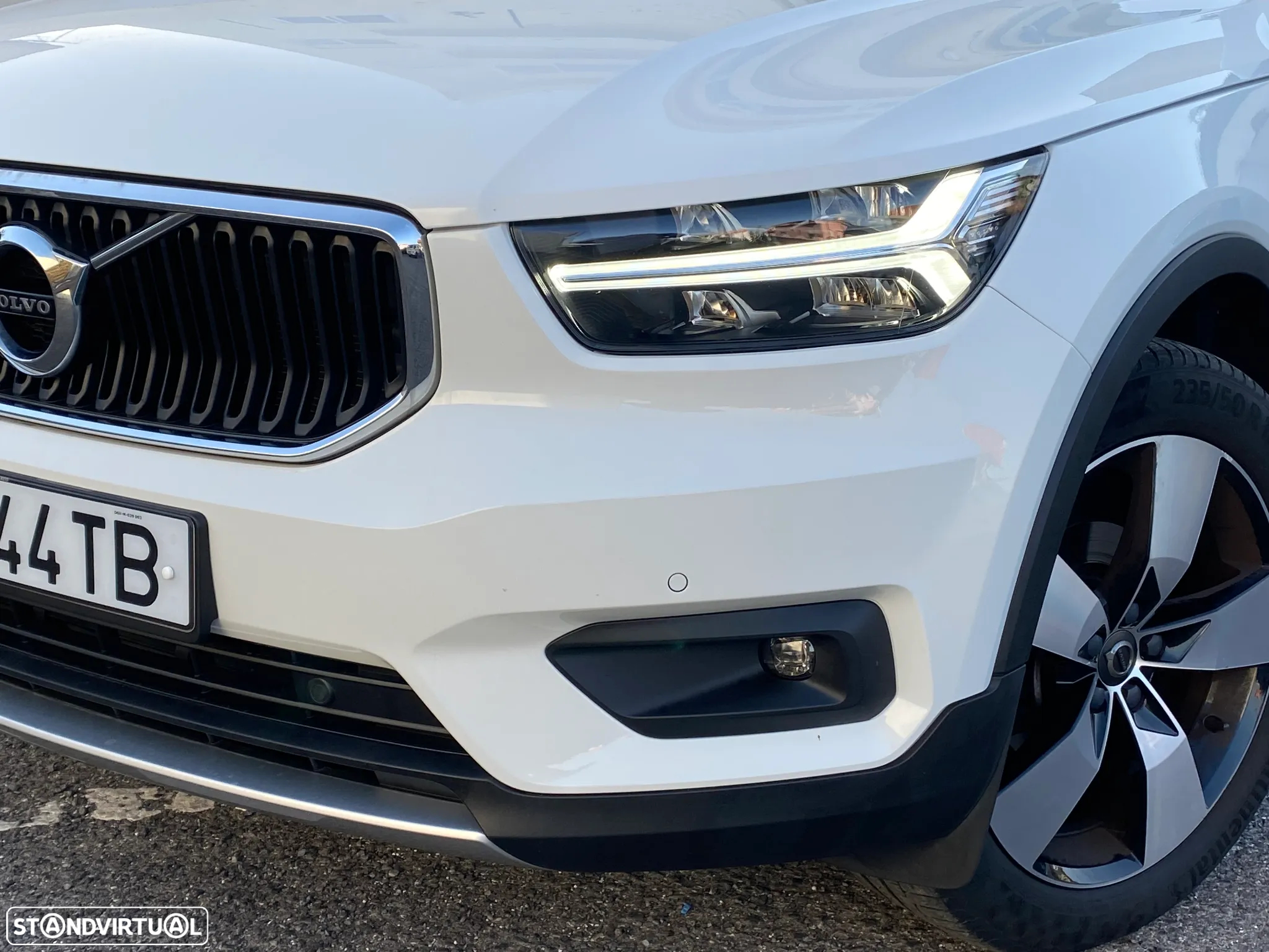 Volvo XC 40 2.0 D3 Momentum Plus - 18