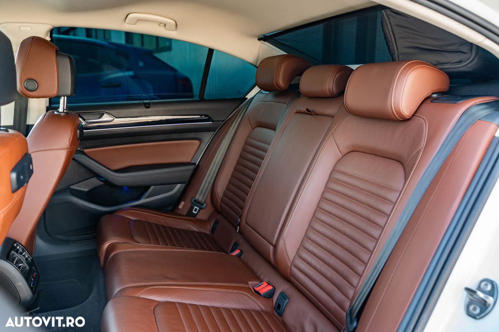 Volkswagen Passat - 7