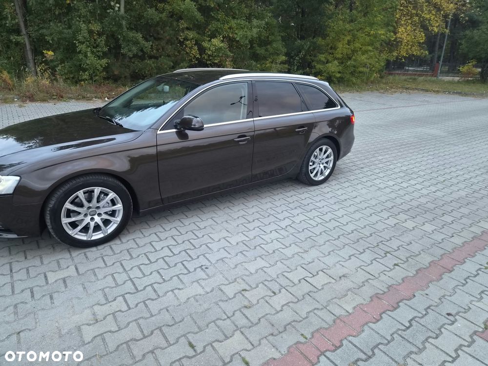 Audi A4 Avant - 31