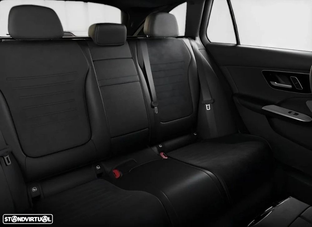 Mercedes-Benz C 300 de AMG Line - 17