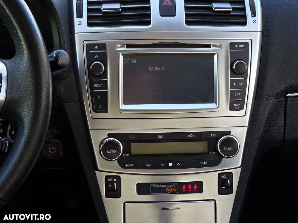 Toyota Avensis 2.0 D-4D Edition (2014) - 18