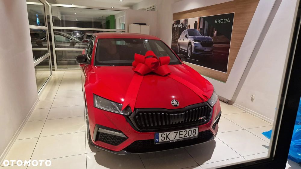 Skoda Octavia ver-1-4-tsi-plug--in-hybrid-rs-dsg - 2