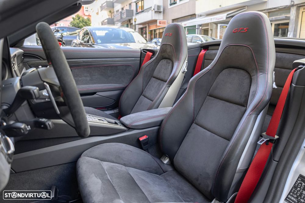 Porsche 911 (991) Carrera GTS Cabriolet PDK - 12