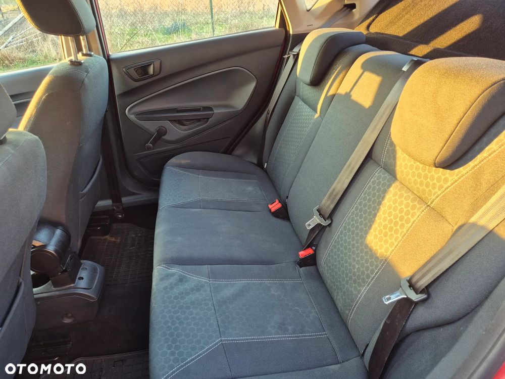 Ford Fiesta - 18